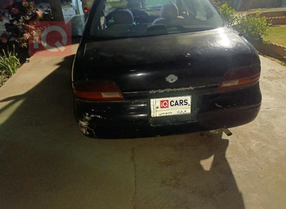 نيسان ألتيما